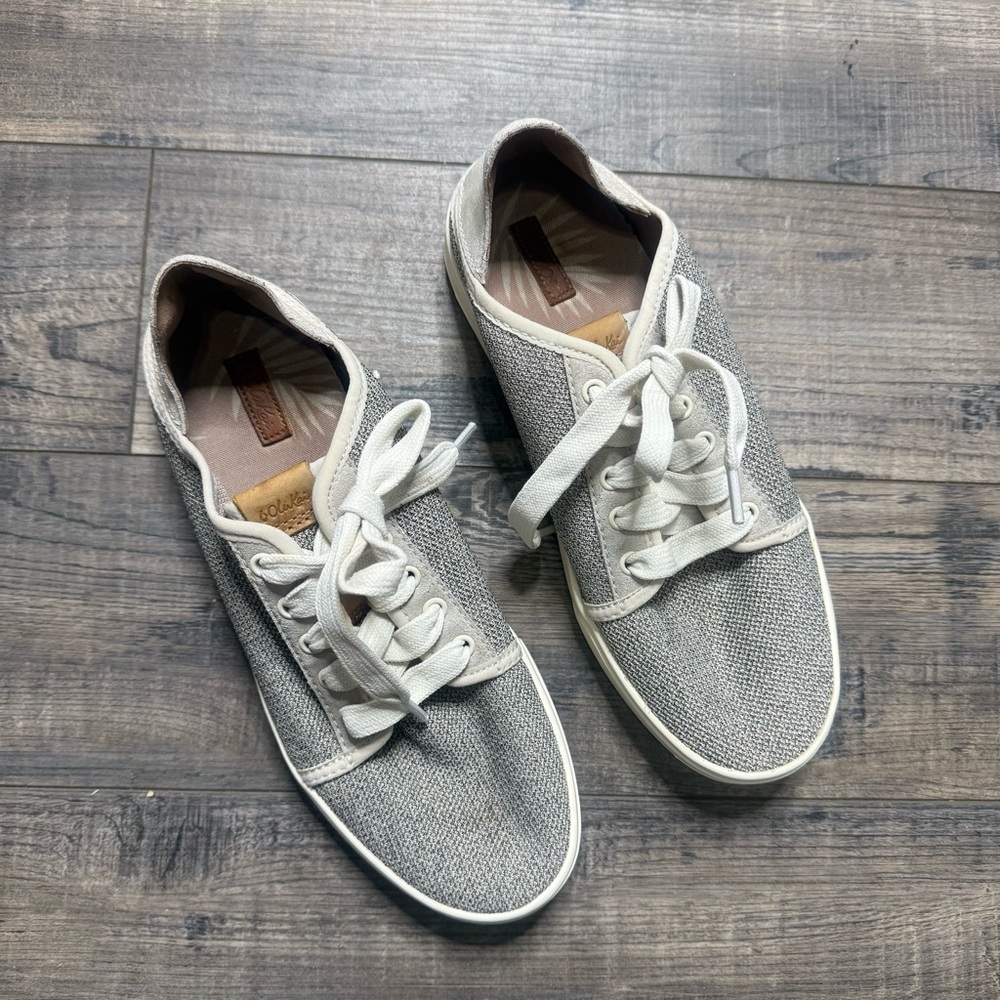Olukai Gray Canvas Sneakers with Laces Women's 7.5 - Picture 2 of 9